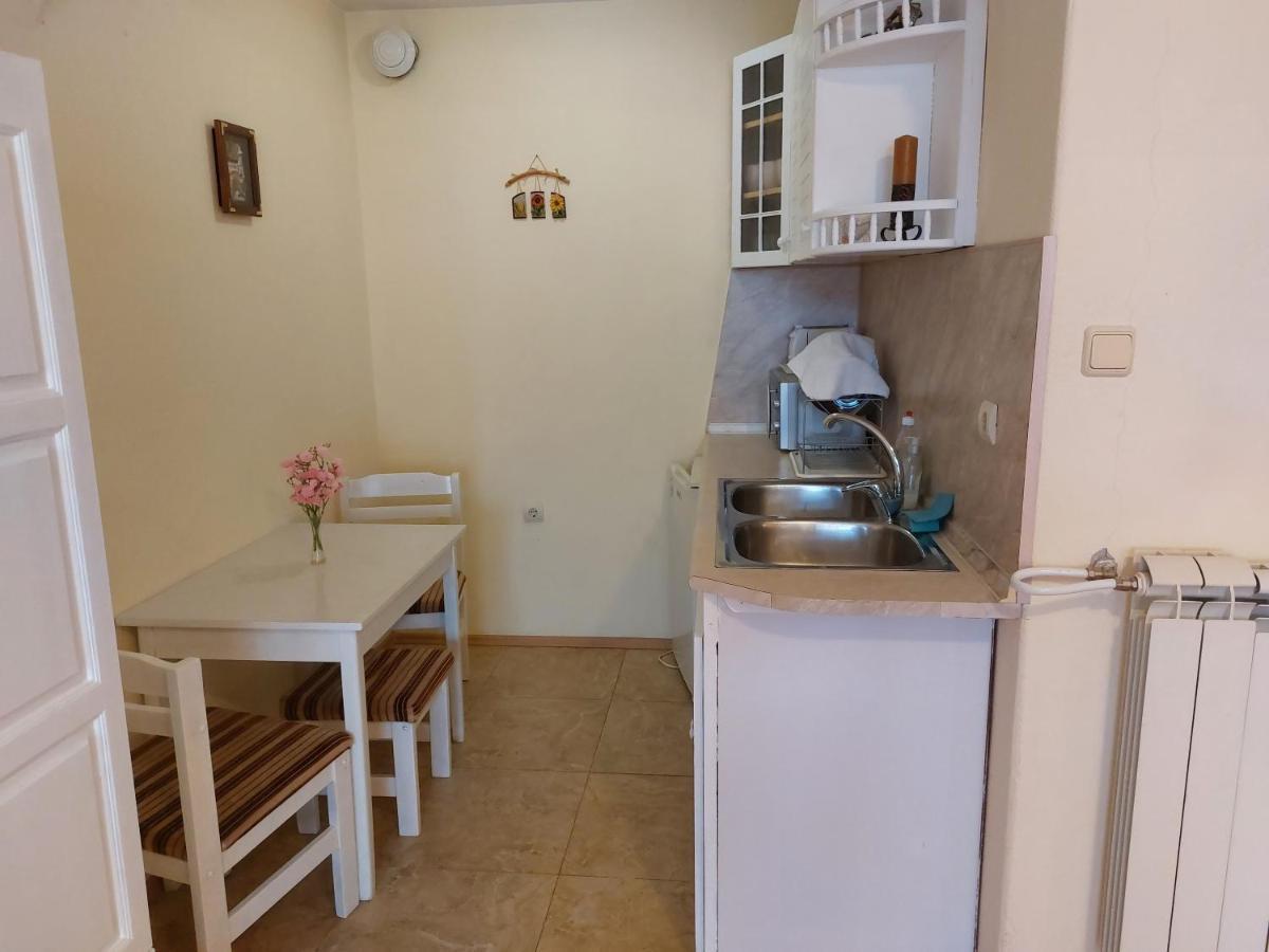 Primorski Briz Guest House พรีมอร์สโก ภายนอก รูปภาพ